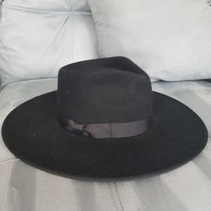 Lack of Color Noir Rancher